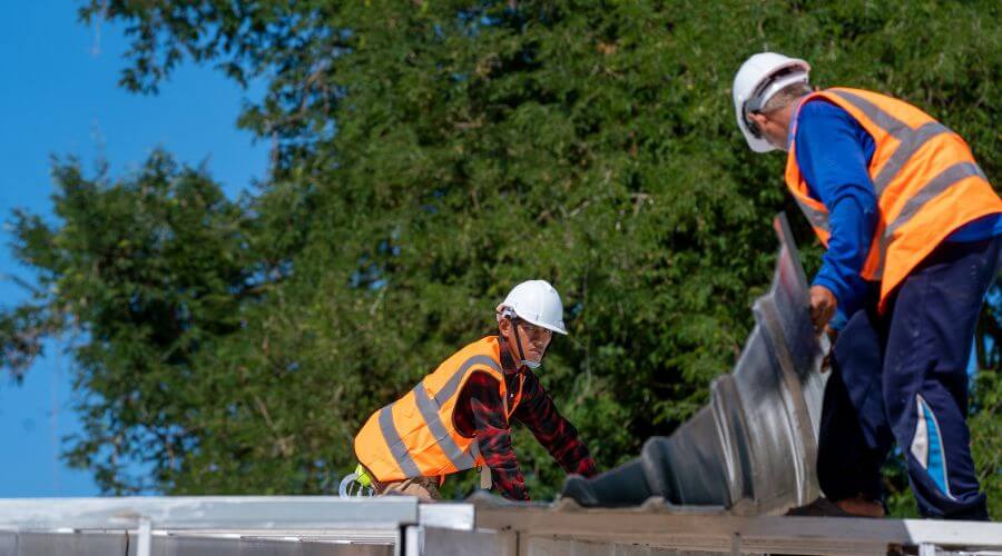 Professional Flat Roofing Installation in Pontiac, MI